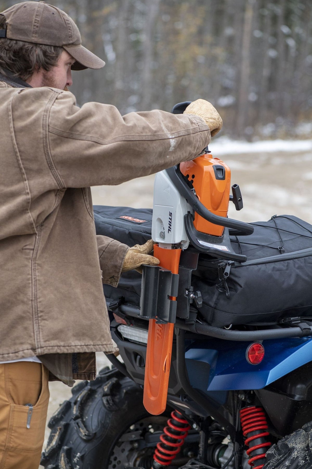 Off-Road-Vehicle Chainsaw Clamp