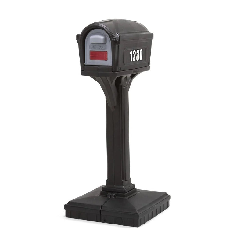 Classic Black Plastic Mailbox N3906