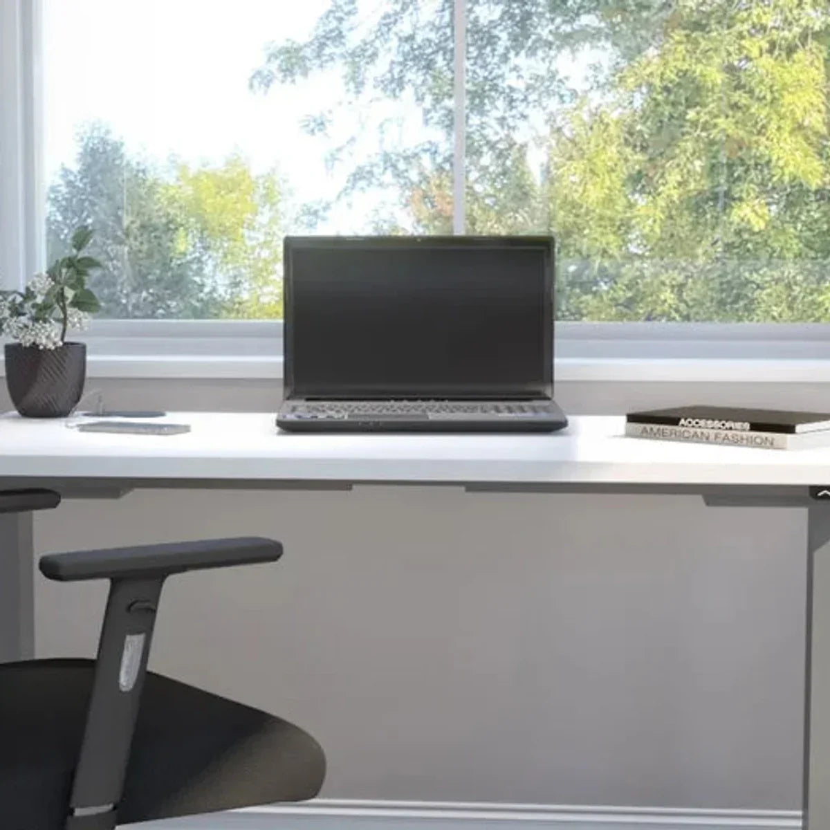Bestar Upstand 61 cm x 122 cm (24 in. x 48 in.) Height Adjustable Desk