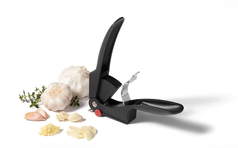 3-in-1 Dishwasher Safe Garlic Press with Scraper D3762