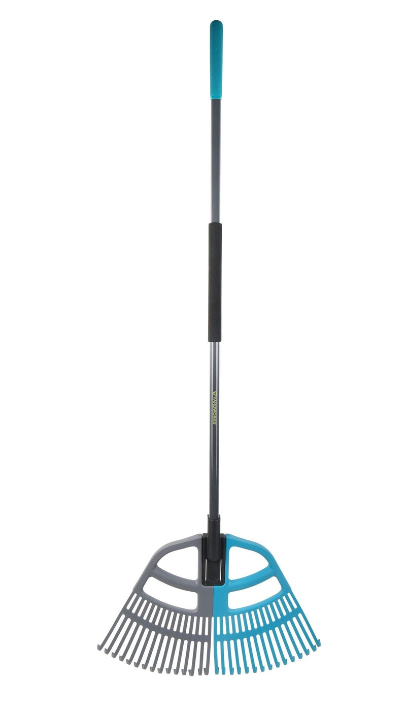 3-in-1 30-Tine Leaf Rake with Fibreglass Shaft, 24-1/2-in Wide U1217